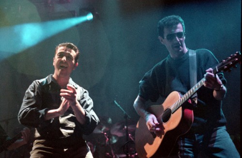 BARCELONA 14-12-95. EL ULTIMO DE LA FILA. FOTO GUILLERMO MOLINER,