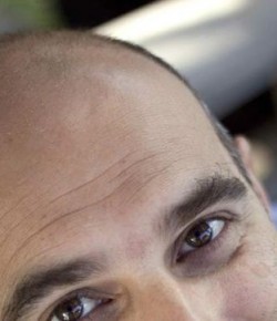 Oliver sobrevuela Mallorca en el primer disco tras la disolución de Antònia Font