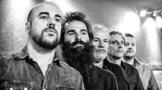 Asfalto: «La democracia la utilizamos para poner en el poder a los necios»