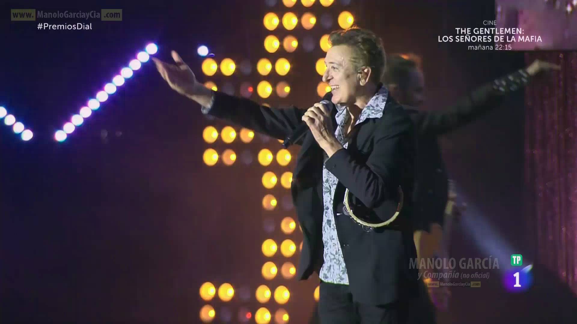 Un Poco de Amor, en directo Premios Dial