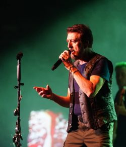 Manolo García: “De niño iba a regar por la noche junto a mi abuelo, descalzos por acequias arábes»