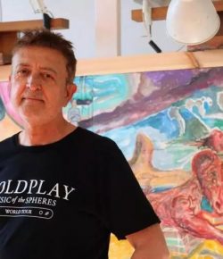 La Fundació Cuixart estrena una exposición que reivindica a Manolo García como artista polifacético