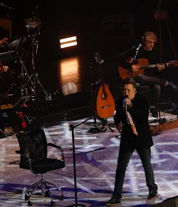 Manolo García regala a Sevilla sus nuevos clásicos y sus grandes éxitos de siempre