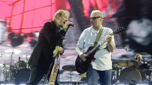 El Último de la Fila vuelve frente al mar de Fuengirola: 30 años después, la misma emoción